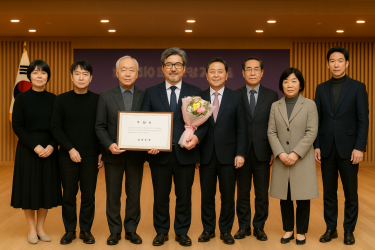 유망중소기업대상 수상하는 파웰 코퍼레이션 강창수 대표
